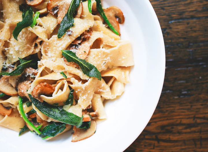 Tomato & white bean pasta